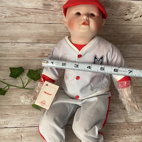 “Michael” Porcelain doll - Picture 6 of 6